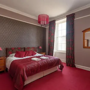 Bank St Royal Mile Apartment Edinburgh